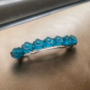 Blue floral beaded hair barrette